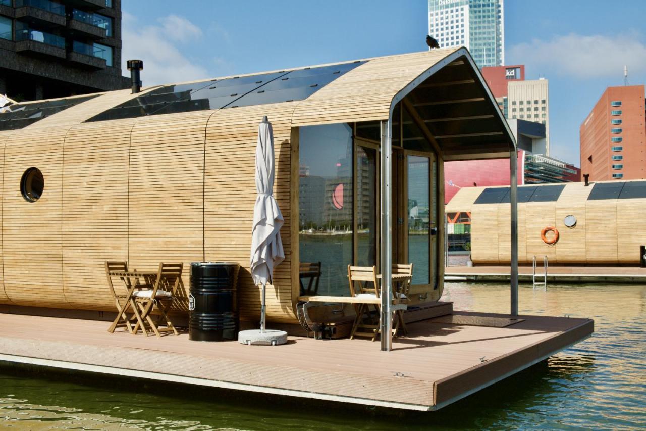 Hotel Wikkelboat Nr2 At Floating Rotterdam Rijnhaven Zewnętrze zdjęcie